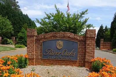 River-Oaks-Golf-Club-Homes-Statesville-NC-North-Carolina